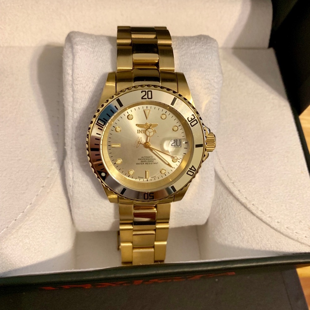 Limited Invicta Men's Pro Diver Swiss Watch -Auto